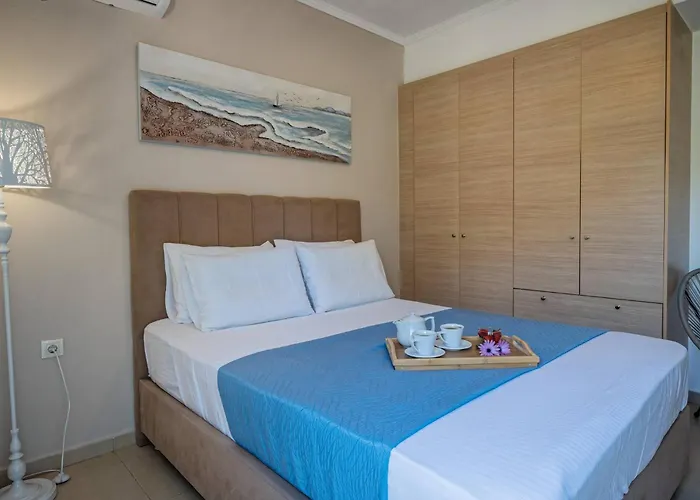 Luisa * Rethymno (Crete)